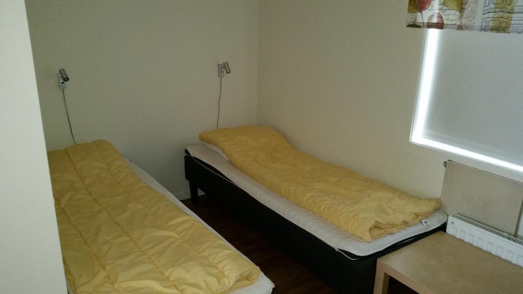 Apelvikstrand Semesterlagenheter Aparthotel Varberg Δωμάτιο φωτογραφία