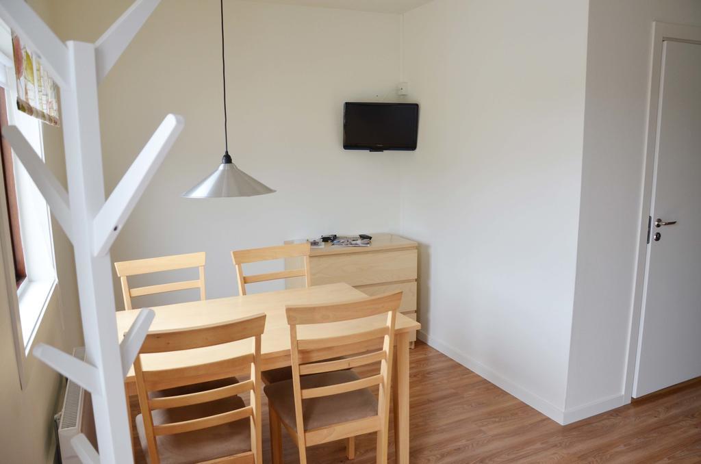 Apelvikstrand Semesterlagenheter Aparthotel Varberg Δωμάτιο φωτογραφία